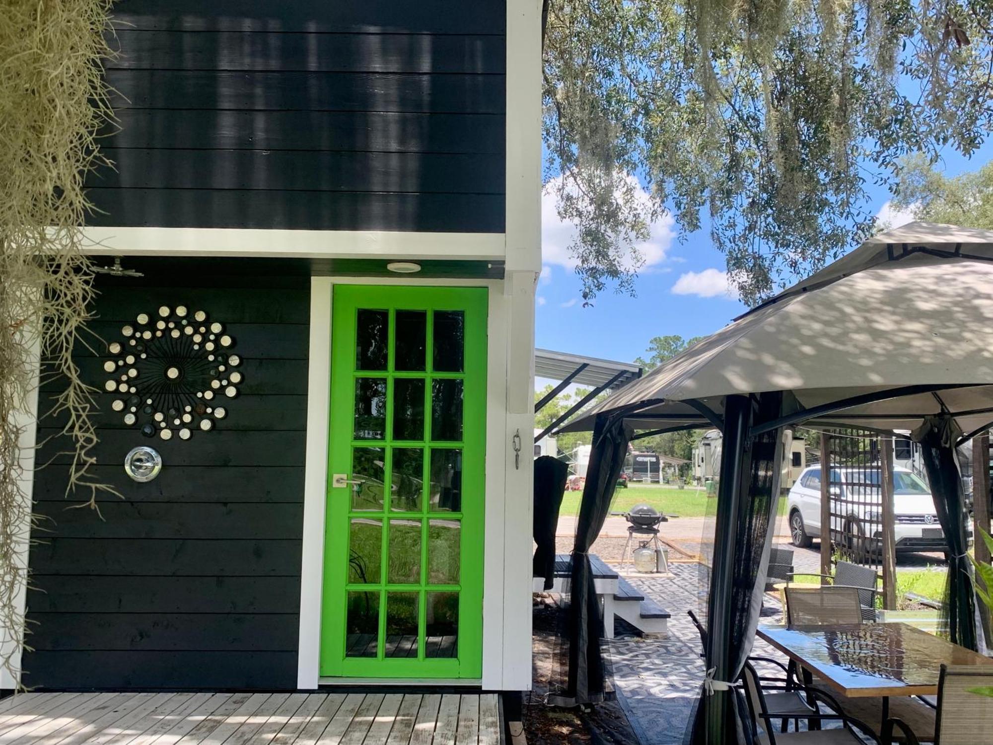 Villa Pet Friendly, Modern Tiny House In Vibrant Clermont Exterior foto